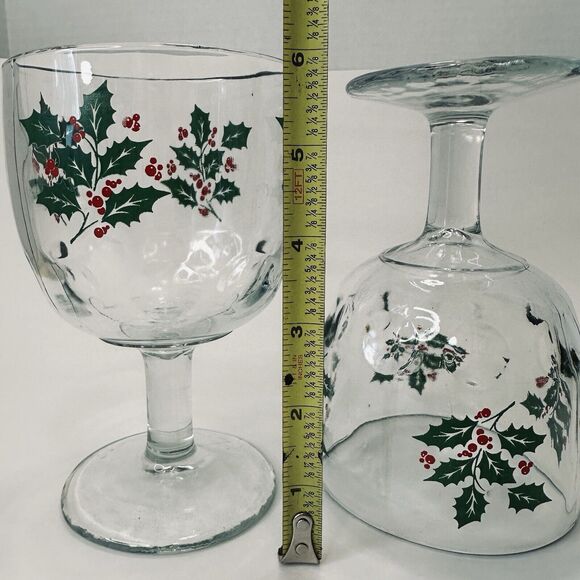 Bartlett Collins 16oz Thumbprint Glass Holly Berry 6" Goblets Set of 2 Christmas - Picture 9 of 10